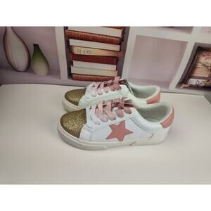 NEW Big Girl Size 5 Shoes